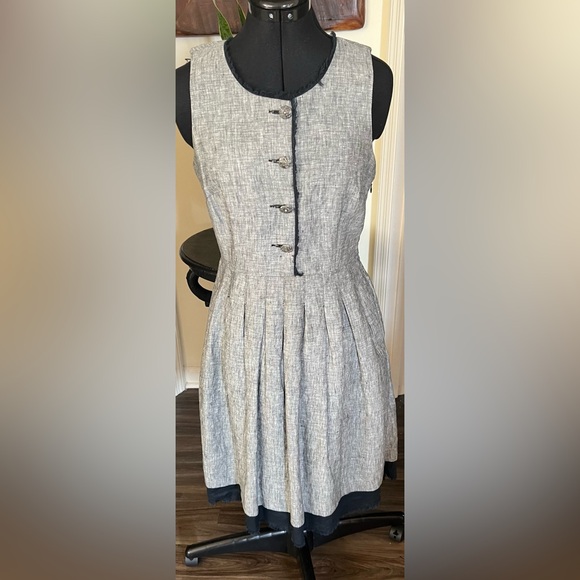 Cynthia Rowley Dresses & Skirts - Chic Blue Chambray Linen Dress